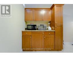 95 Mullis Crescent, Brampton, ON L6Y4T1 Photo 6