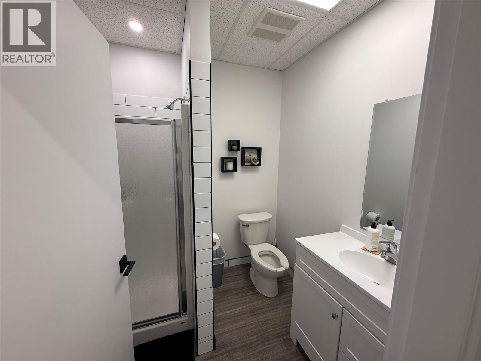 B-106 815 Vaughan Avenue, Kelowna