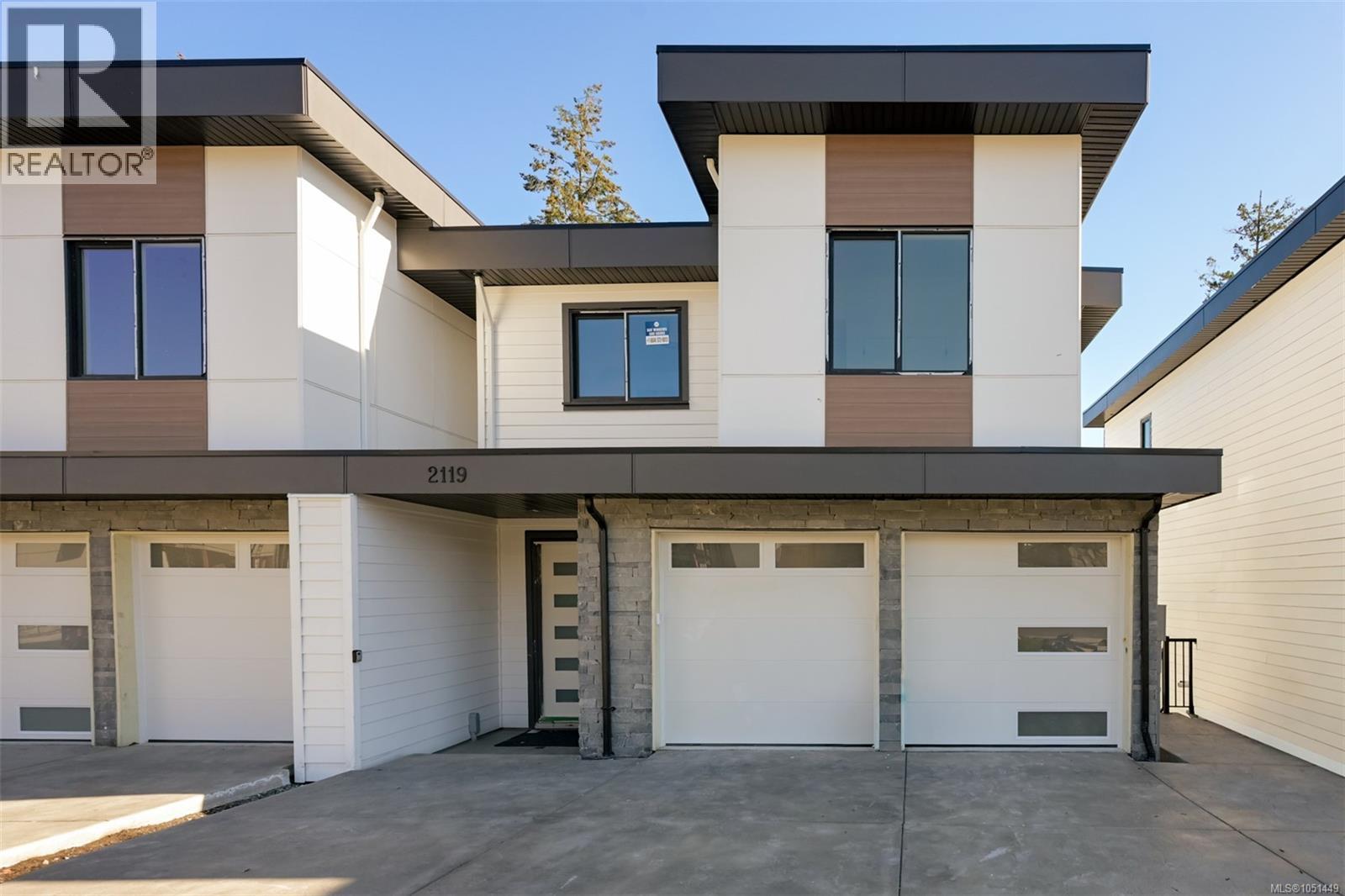2119 Kingbird Dr - 2