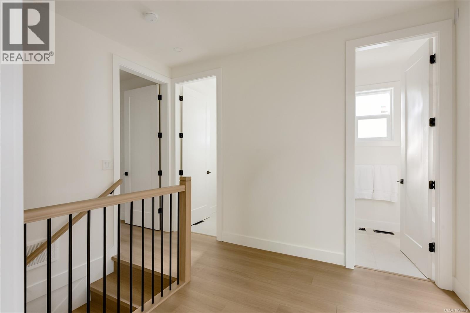2119 Kingbird Dr - Image 50