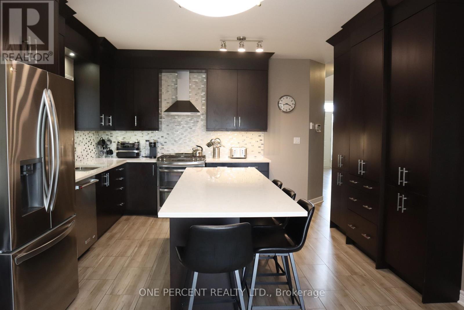 349 WINTERBERRY BOULEVARD - Image 8