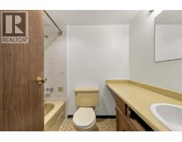 205 1825 W 8th Avenue, Vancouver, BC V6J1V9 Photo 18