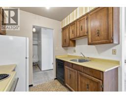 205 1825 W 8th Avenue, Vancouver, BC V6J1V9 Photo 7