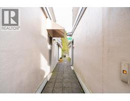 592 W 16th Avenue, Vancouver, BC V5Z1S4 Photo 30