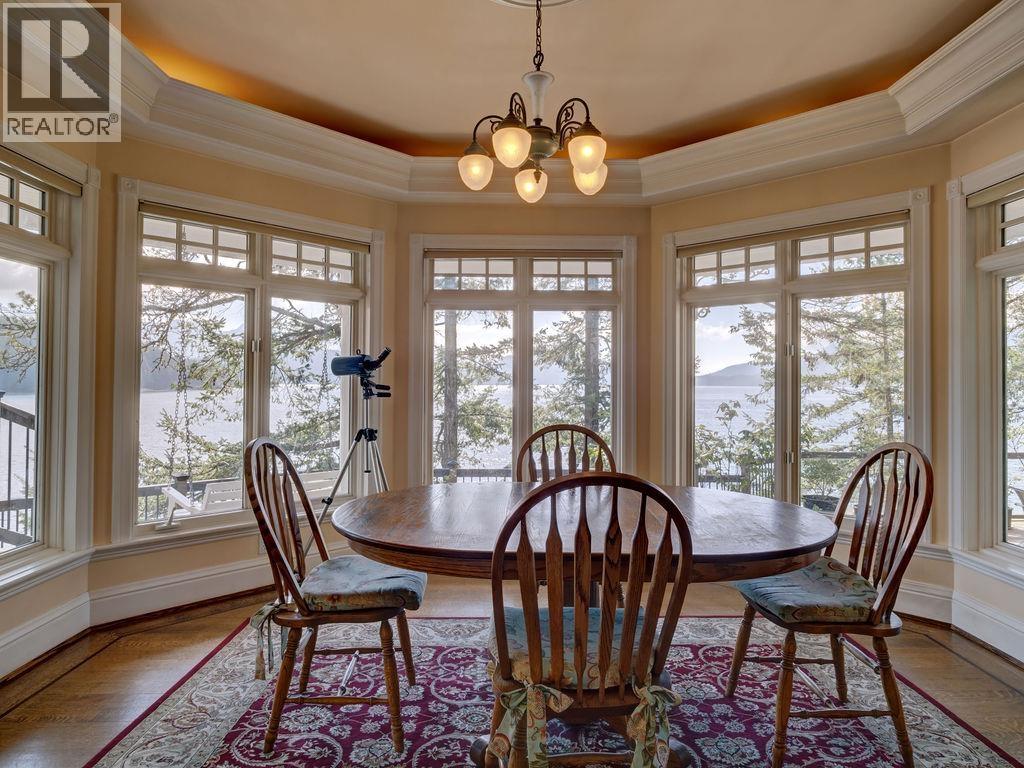 890 THE GROVE ROAD, Gambier Island
