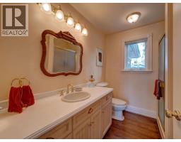 890 The Grove Road, Gambier Island, BC V0N1V0 Photo 20