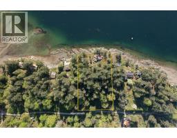890 The Grove Road, Gambier Island, BC V0N1V0 Photo 35