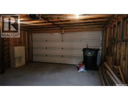114 N Avenue S, Saskatoon, SK S7M2M7 Photo 10