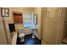 114 N Avenue S, Saskatoon, SK S7M2M7 Photo 23