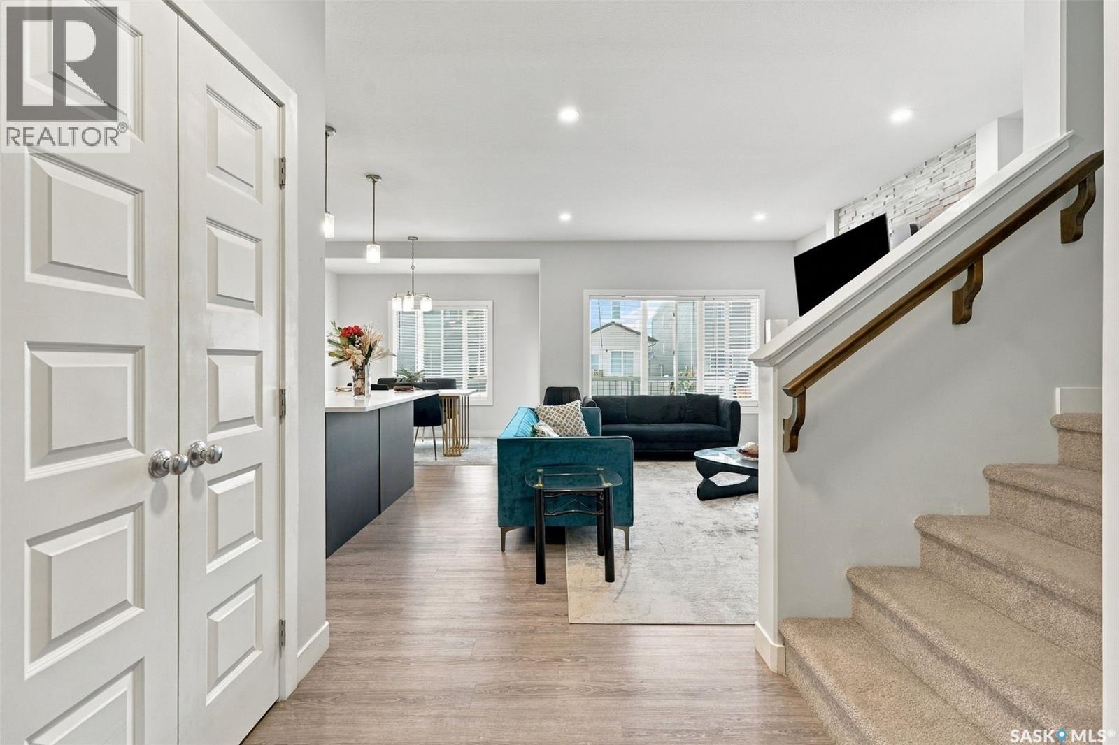 348 Pepper PLACE - 13