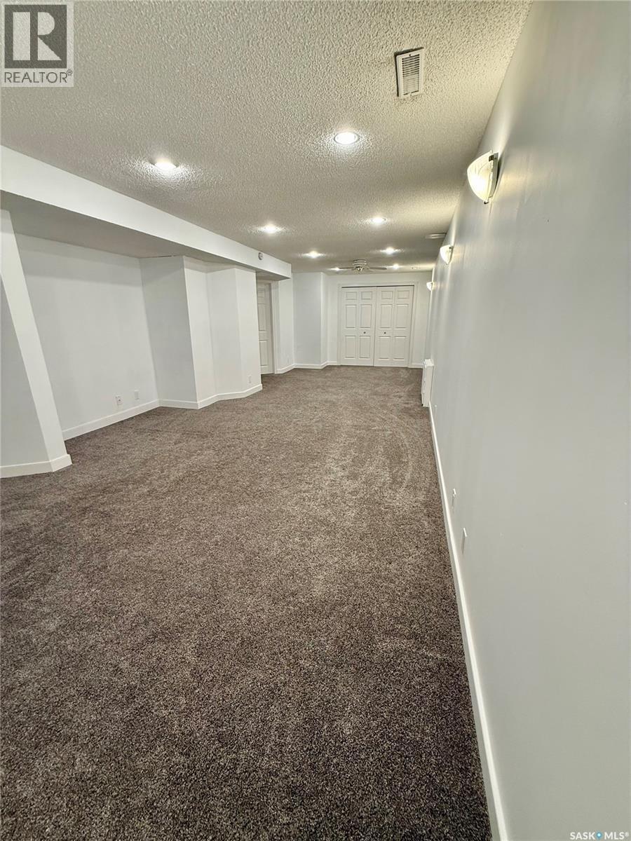 1511 Grandview STREET W - 17