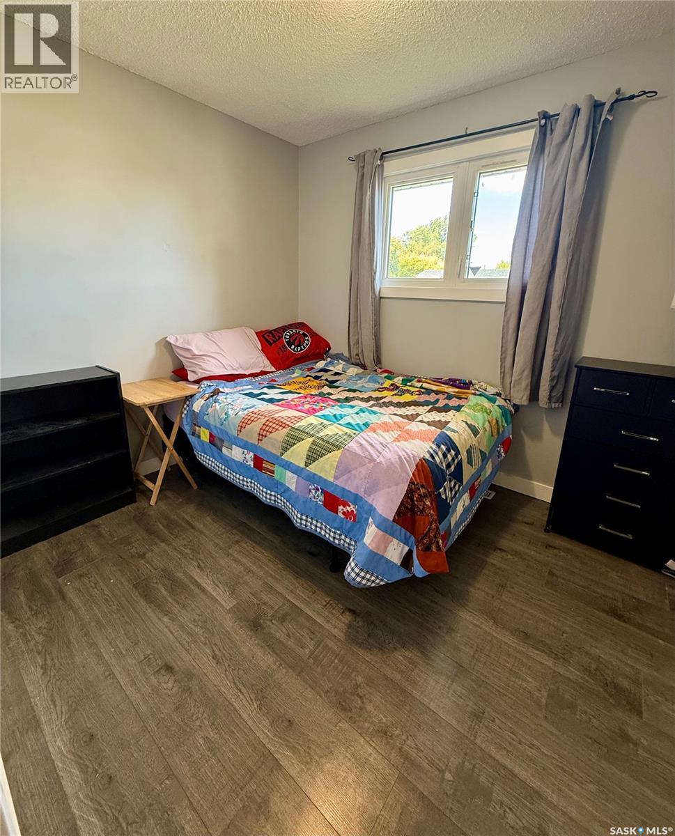 1511 Grandview STREET W - 7