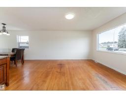 Bedroom 2 - 16029 95 Av Nw, Edmonton, AB T5P0A8 Photo 7