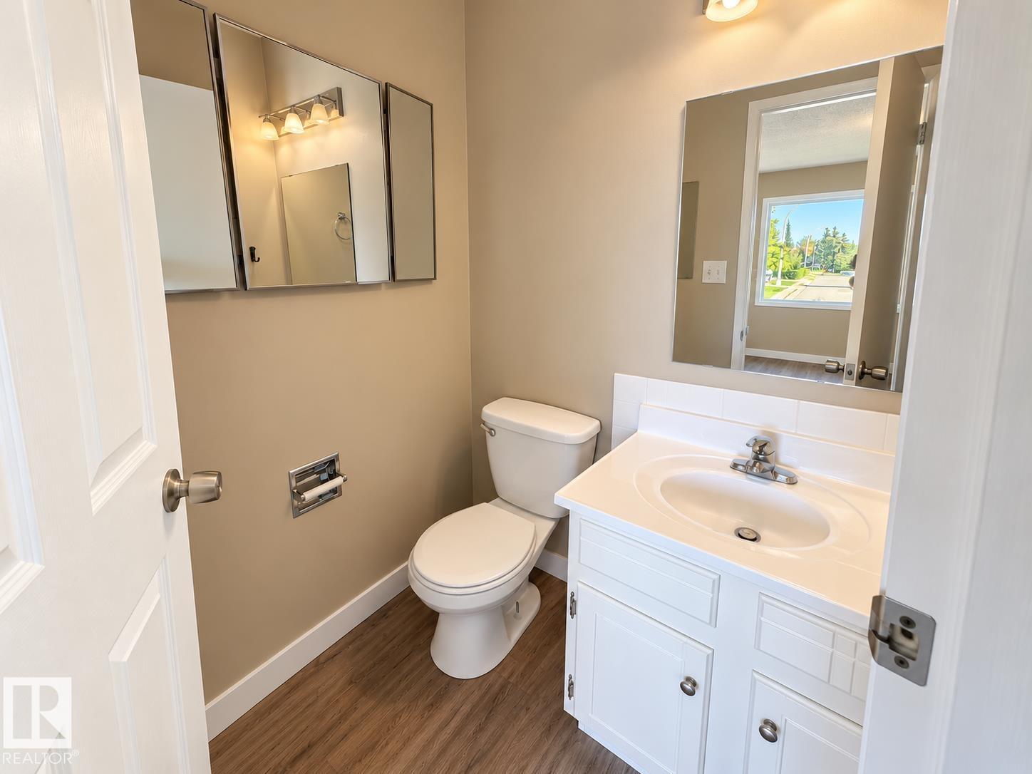 10439 36A Ave NW - 13