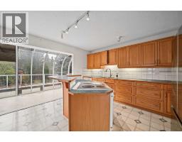 Bedroom - 60 Silverview Way Nw, Calgary, AB T3B3J8 Photo 9