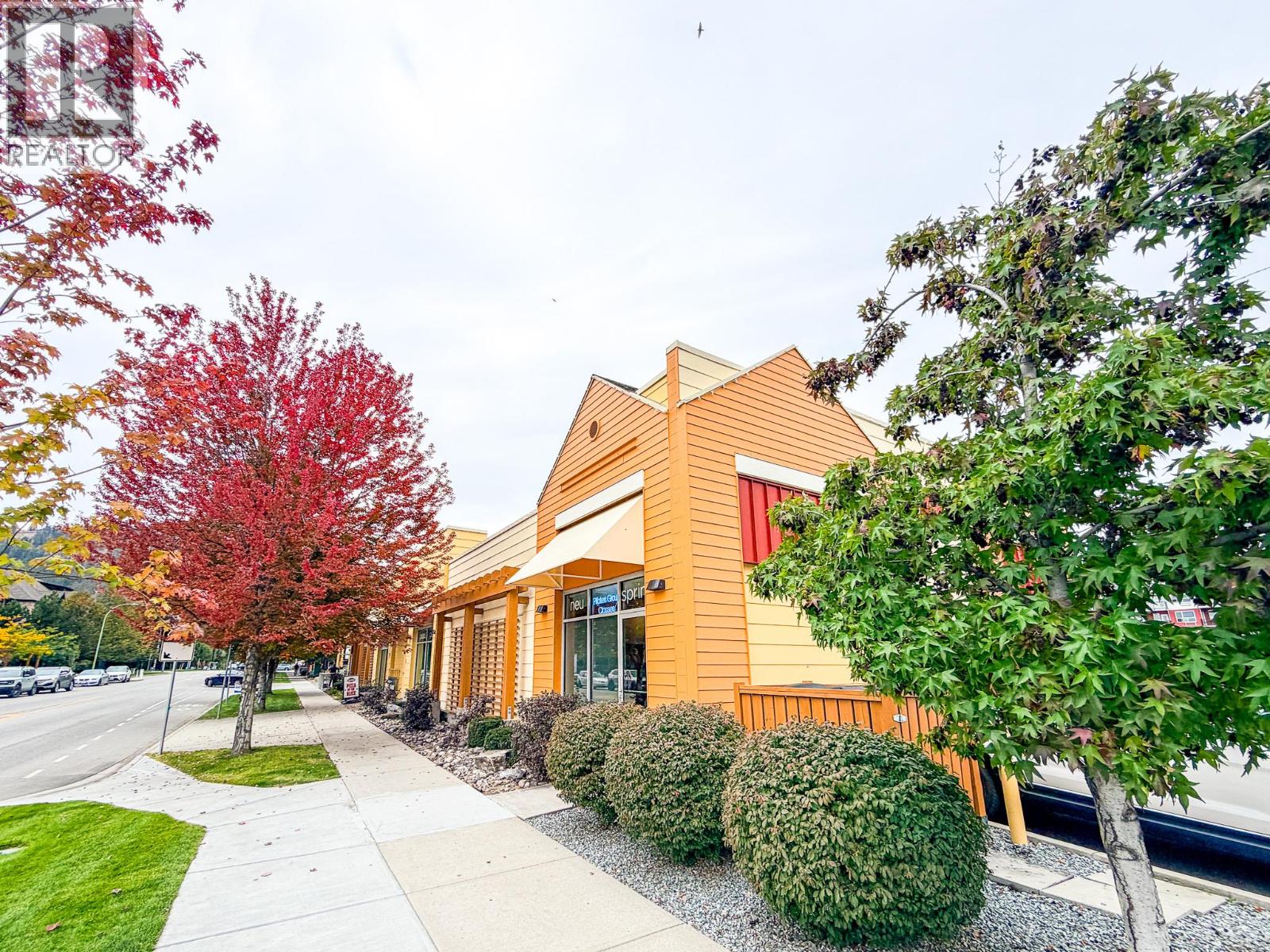 310 1974 Kane Road, Kelowna