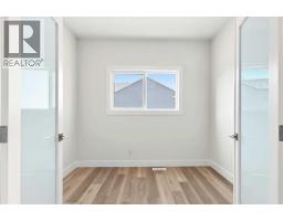 Bedroom - 138 Silver Spruce Road Sw, Calgary, AB T2X6L3 Photo 11