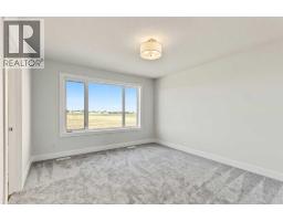 138 Silver Spruce Road Sw, Calgary, AB T2X6L3 Photo 18