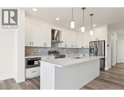 138 Silver Spruce Road SW - photo 3
