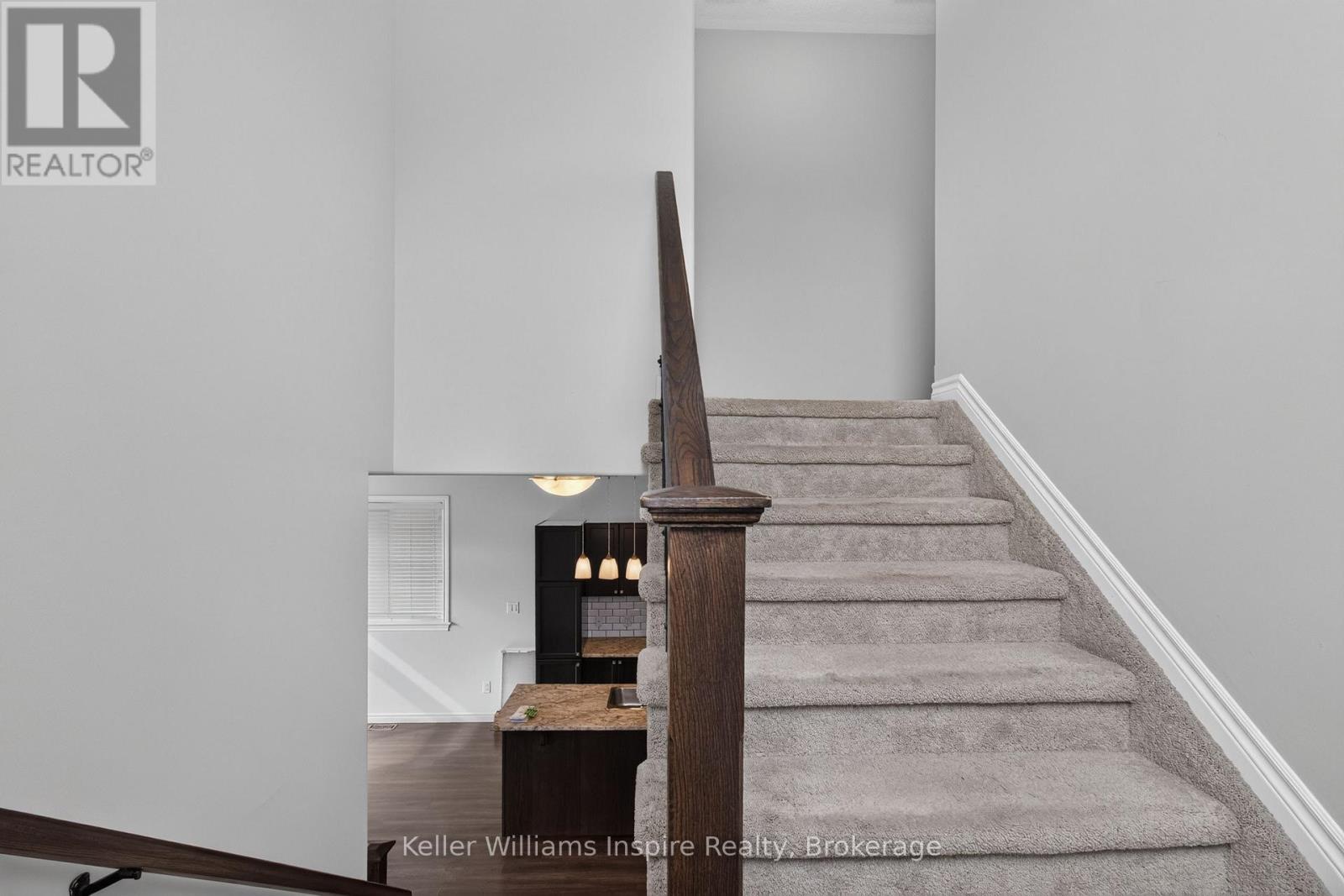 165 Islandview Drive — photo 32