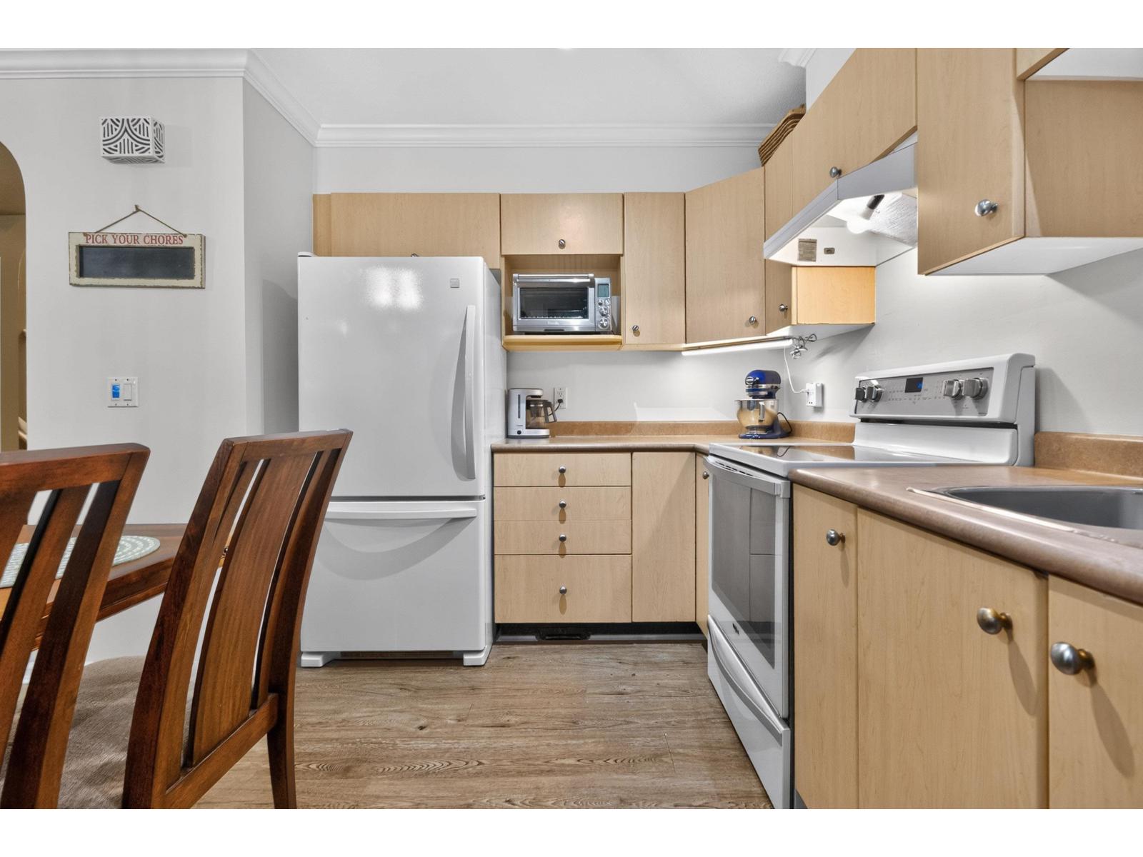 Photo of 47 18883 65 STREET 12