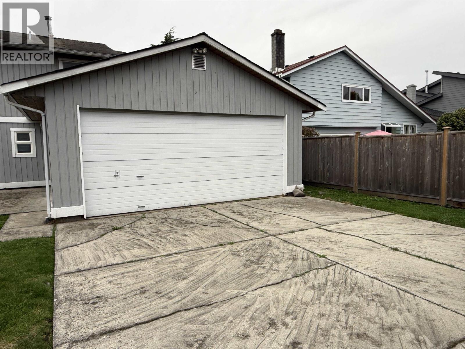 10760 SEAMOUNT ROAD, Richmond - Image 1