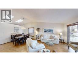 42 Ridgewood Boulevard W - photo 2