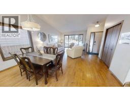 42 Ridgewood Boulevard W - photo 6