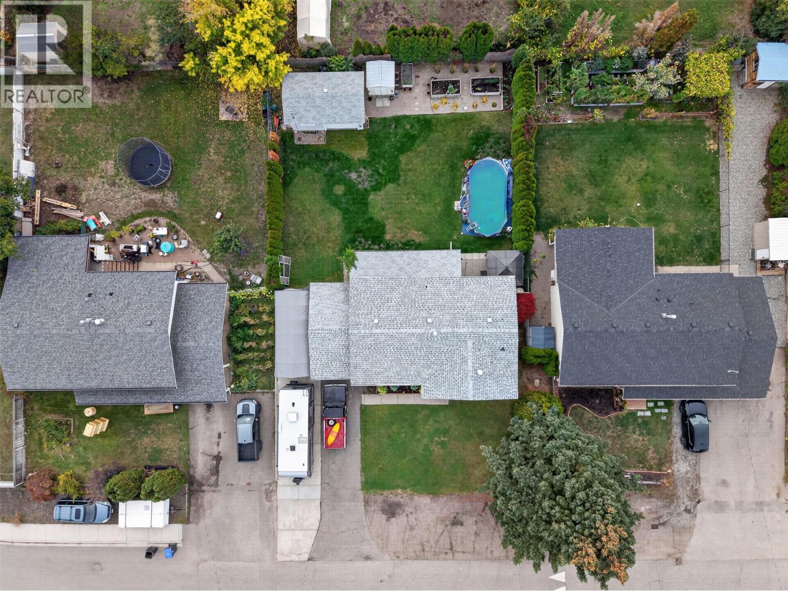 175 Venus Road - 33