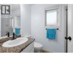 2109 Sunview Drive, West Kelowna, BC V1Z3P9 Photo 27