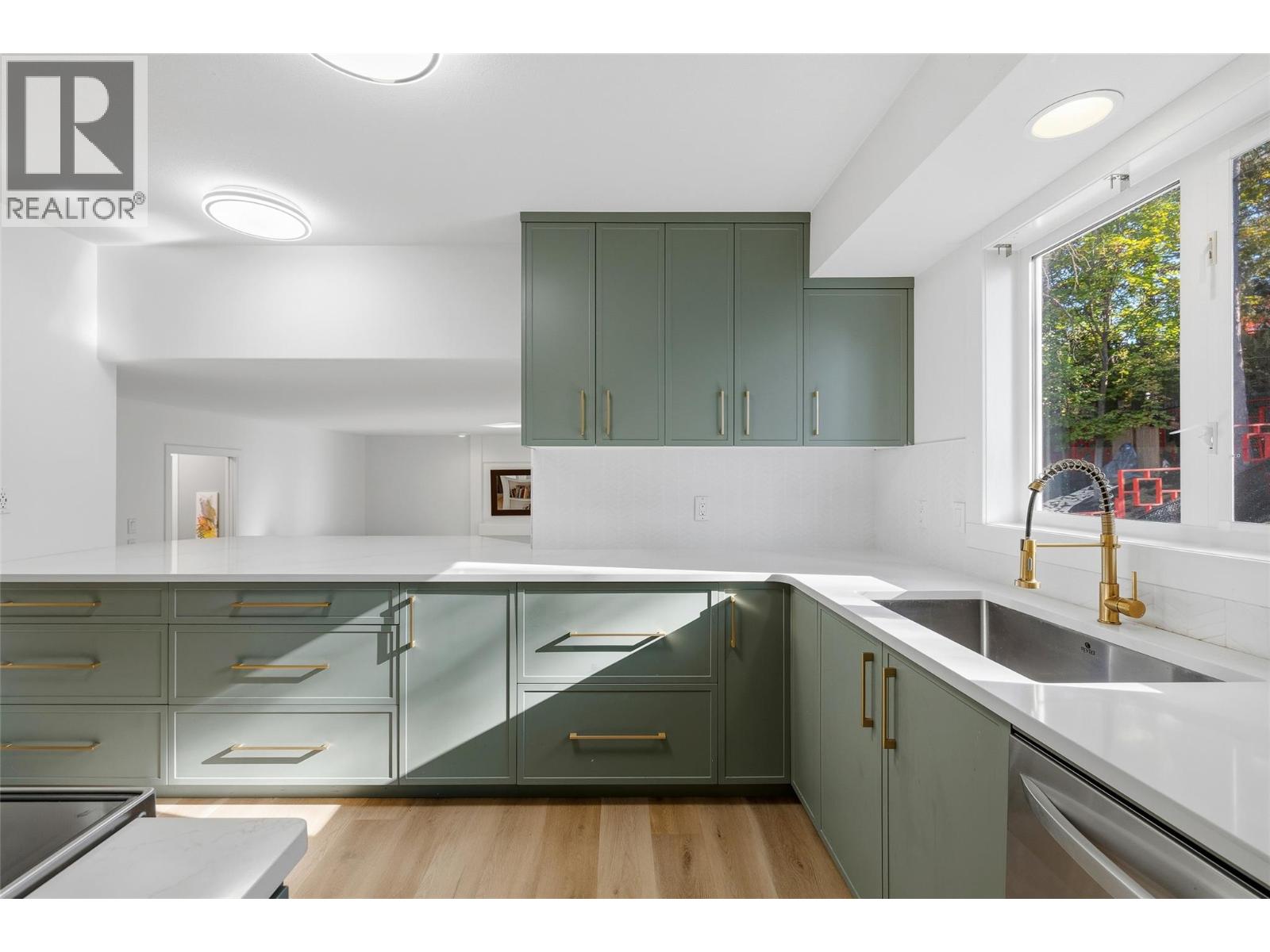 2109 Sunview Drive - 16