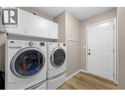 2109 Sunview Drive, West Kelowna, BC V1Z3P9 Photo 43