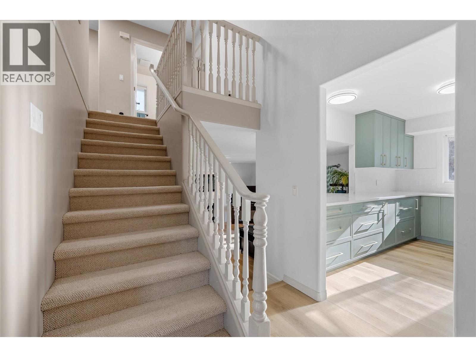 2109 Sunview Drive - 21