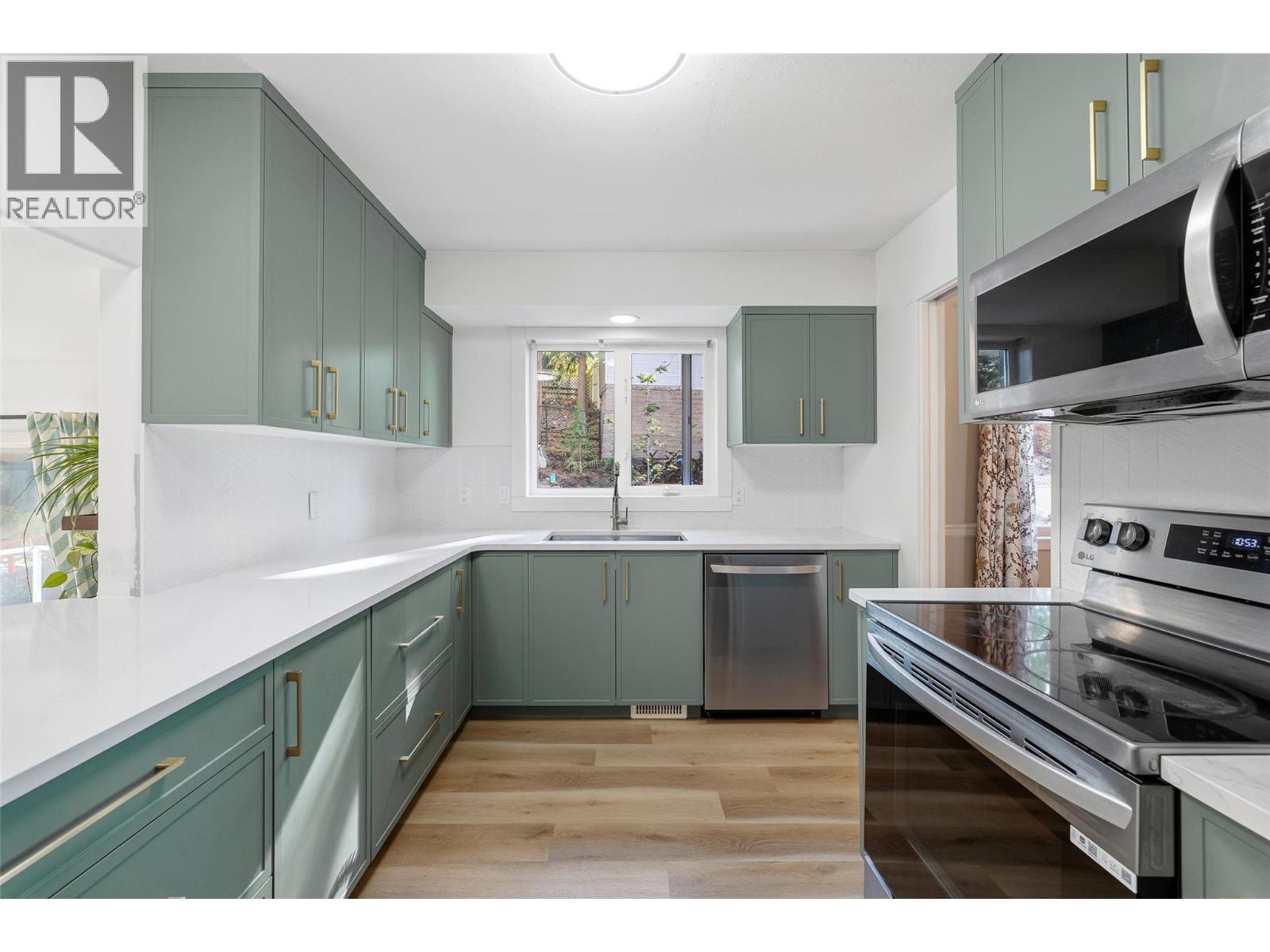 2109 Sunview Drive - 14
