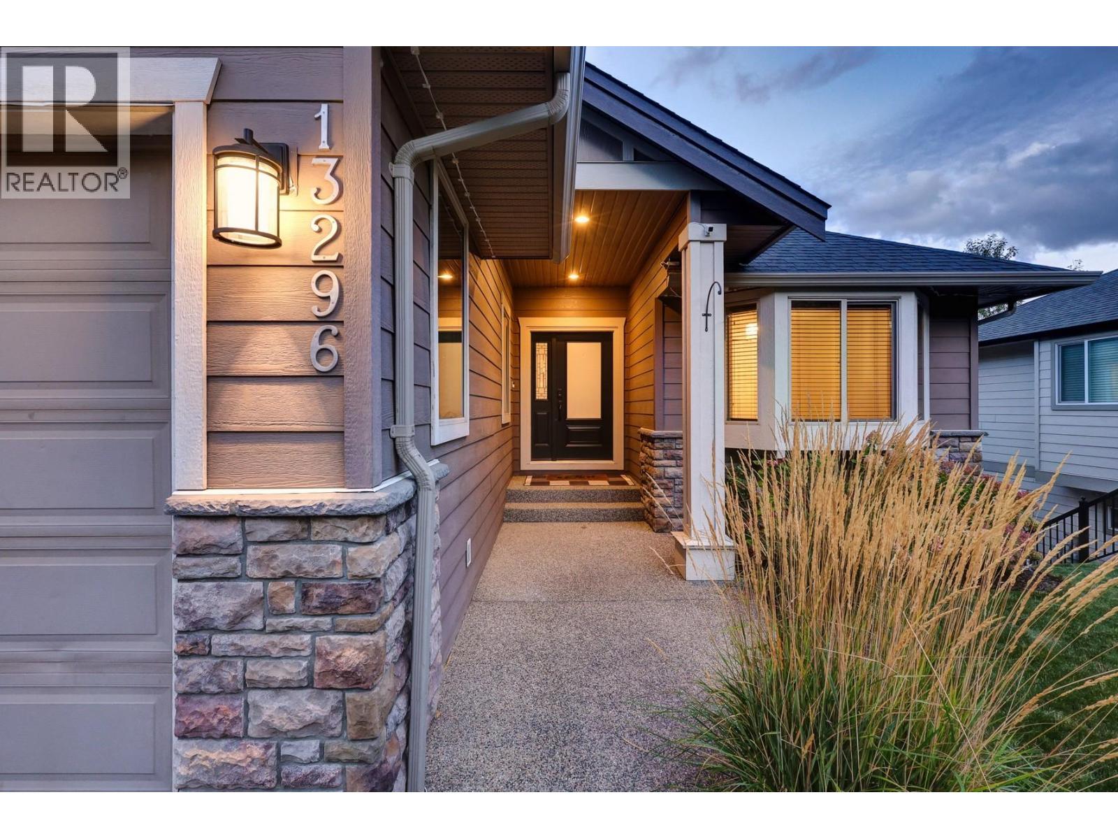 13296 Lake Hill Drive, Lake Country - Image 1