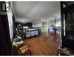 2pc Bathroom - 22707 Creek Road, Chatham, ON N7M5J3 Photo 9