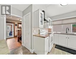 Mud room - 27 Christmas Street, Port Colborne, ON L3K1M3 Photo 11