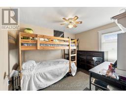 27 Christmas Street, Port Colborne, ON L3K1M3 Photo 20