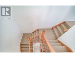 2 Oglevie Drive, Whitby, ON L1R2Y4 Photo 13