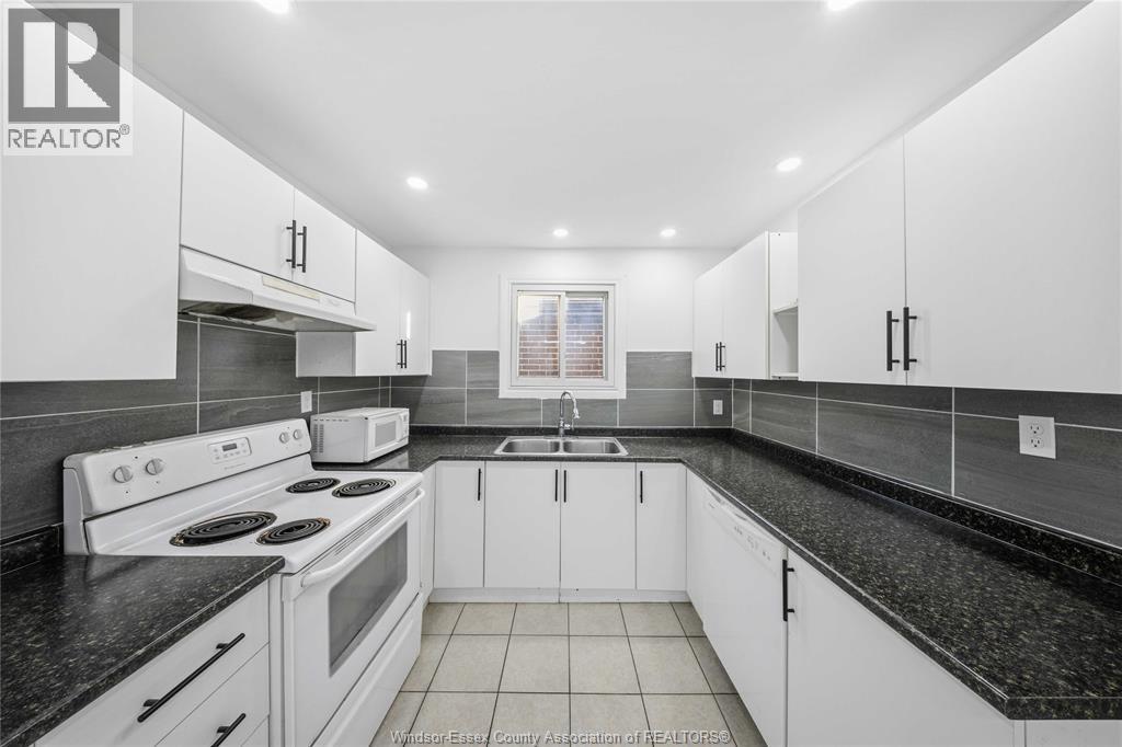 1341 ARNCLIFFE PL - Image 19