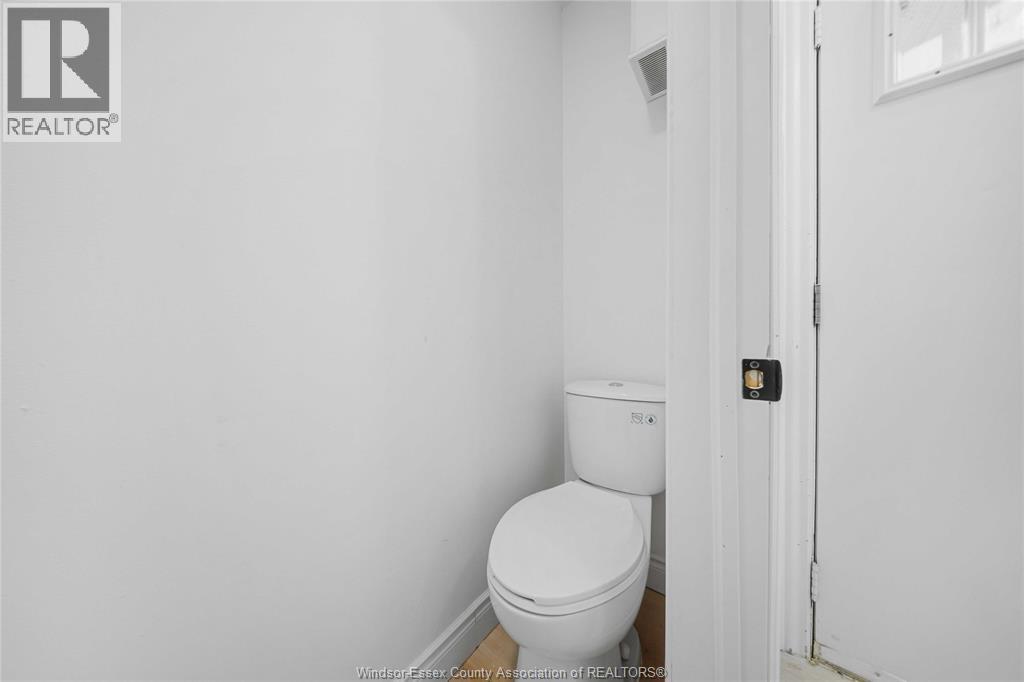 1341 ARNCLIFFE PL - 20