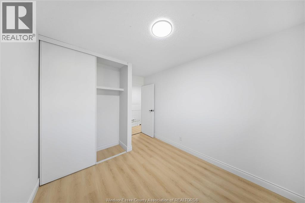 1341 ARNCLIFFE PL - Image 28