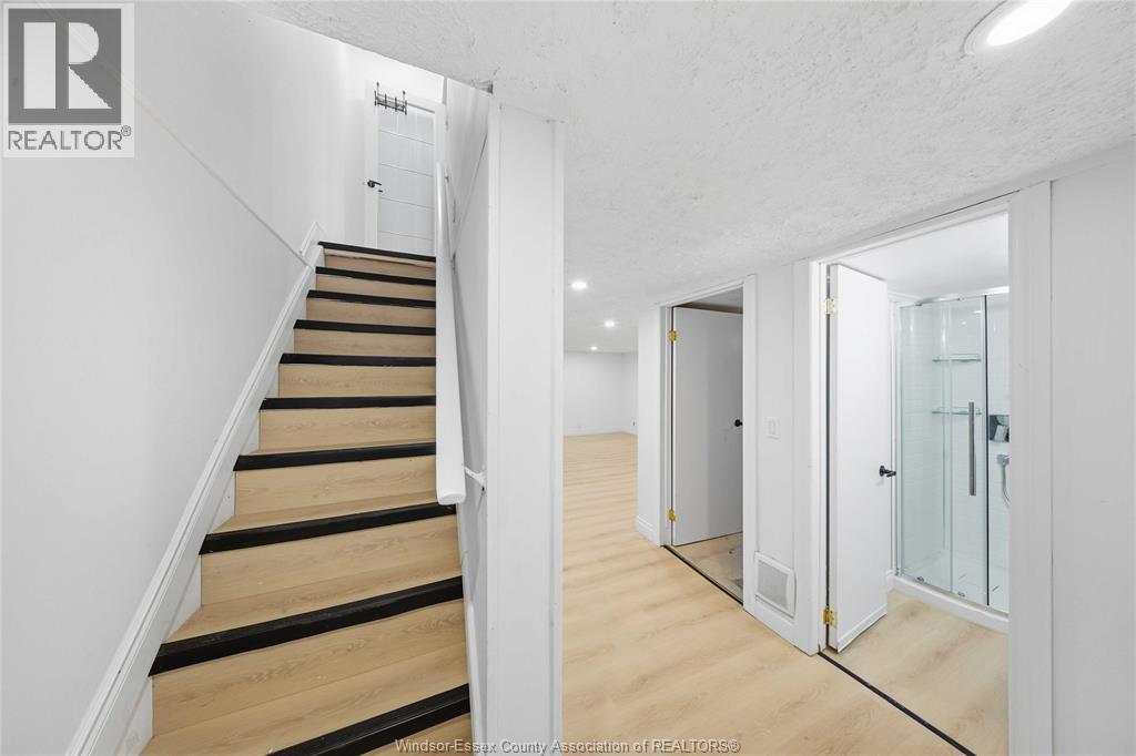 1341 ARNCLIFFE PL - 31