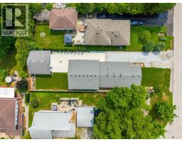 6822 Evergreen Lane, Plympton Wyoming, ON N0N1E0 Photo 35