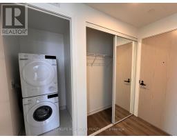3212 - 28 Interchange Way, Vaughan, ON L4K5Z7 Photo 6