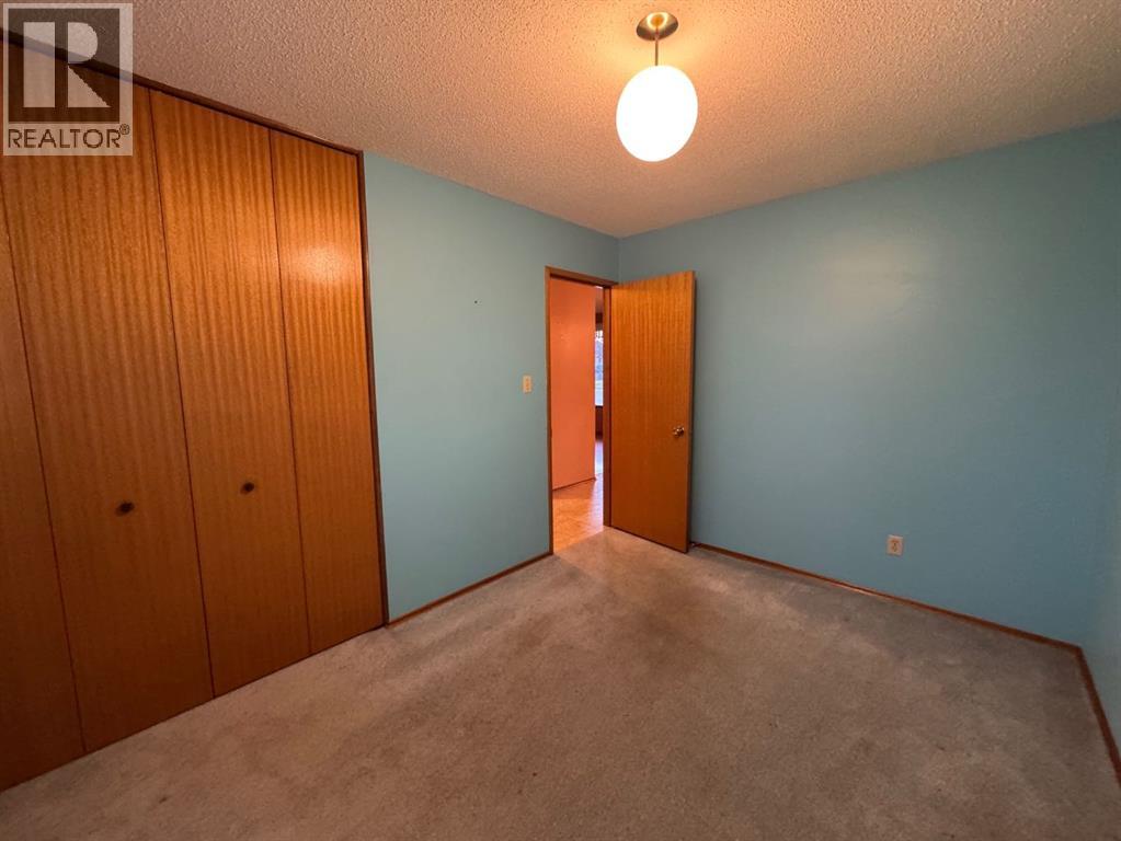 11221 102 Avenue - Image 21