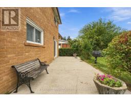 7566 Netherwood Road, Mississauga, ON L4T2N9 Photo 28