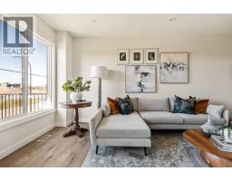 4pc Bathroom - 15020 Centre Street Ne, Calgary, AB T3P2Z6 Photo 8