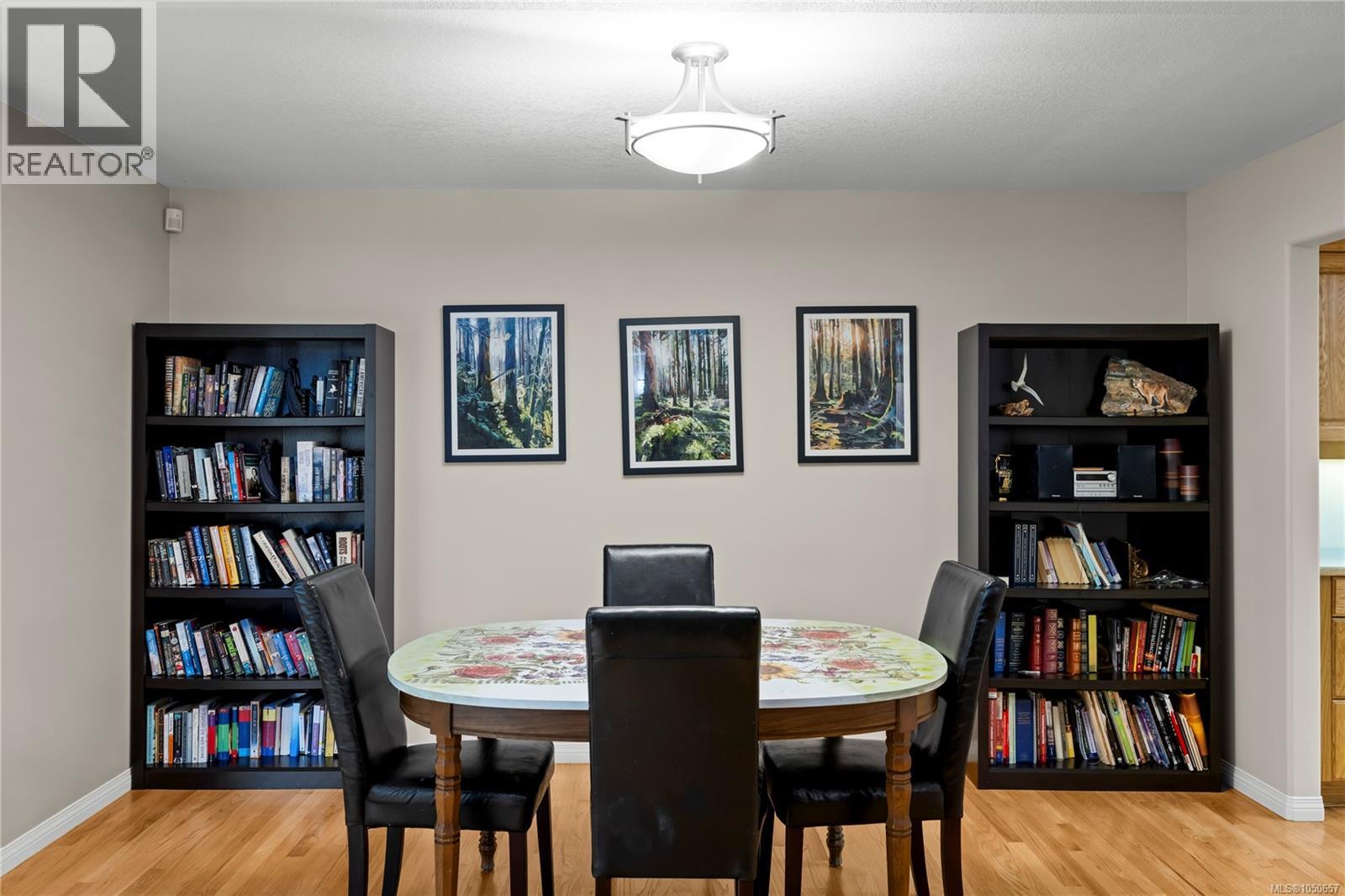 1730 Sangster Cres - 22