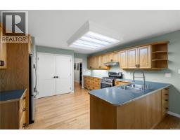 1730 Sangster Cres, Nanoose Bay, BC V9P9C4 Photo 25